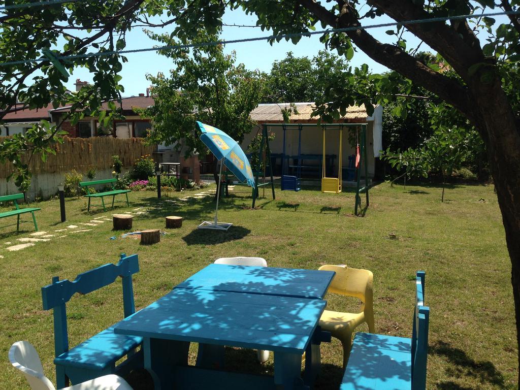 Guest House Yavorov Chernomorets Exterior foto