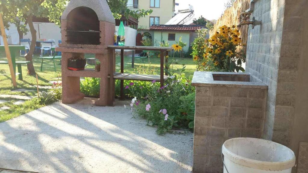 Guest House Yavorov Chernomorets Exterior foto